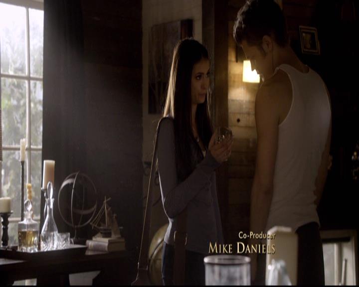 VampireDiariesWorld-dot-org_2x12TheDecent0181.jpg