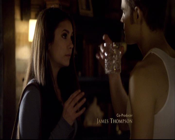 VampireDiariesWorld-dot-org_2x12TheDecent0186.jpg