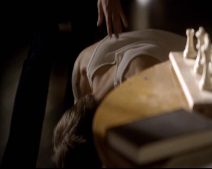 VampireDiariesWorld-dot-org_2x12TheDecent0197.jpg
