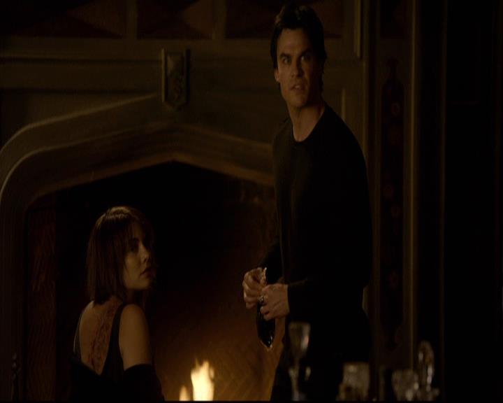 VampireDiariesWorld-dot-org_2x12TheDecent0288.jpg