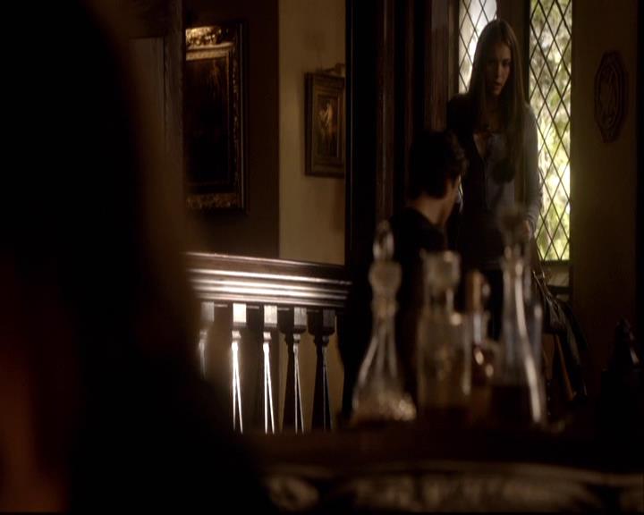 VampireDiariesWorld-dot-org_2x12TheDecent0303.jpg