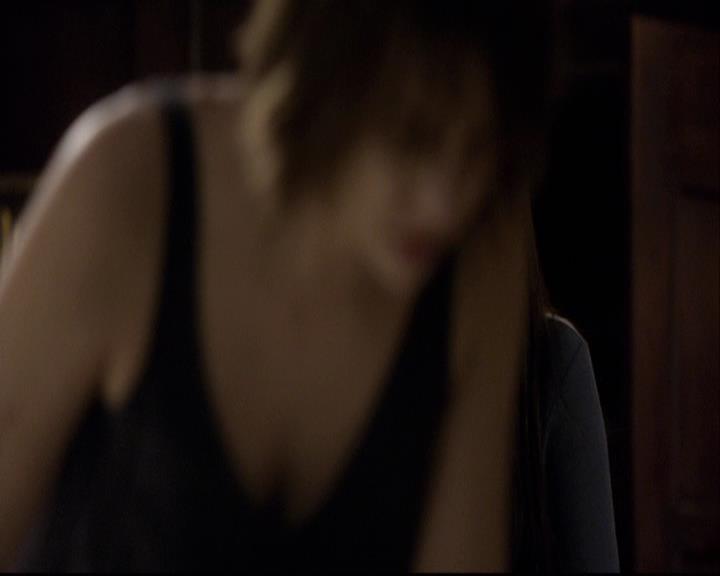 VampireDiariesWorld-dot-org_2x12TheDecent0766.jpg