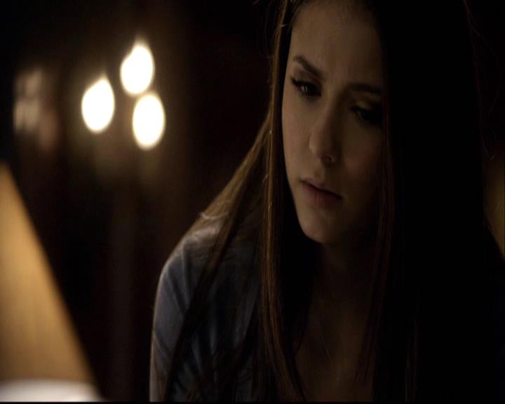 VampireDiariesWorld-dot-org_2x12TheDecent0786.jpg
