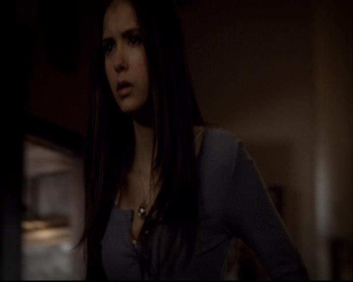 VampireDiariesWorld-dot-org_2x12TheDecent0985.jpg