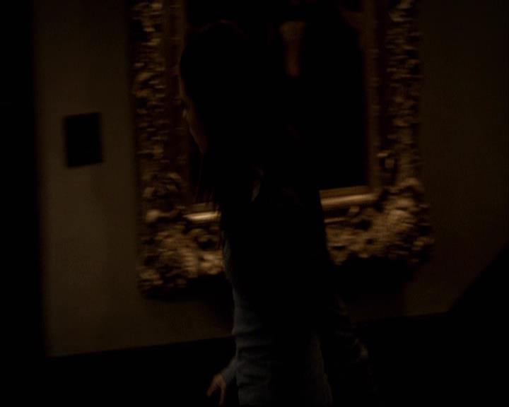 VampireDiariesWorld-dot-org_2x12TheDecent0987.jpg