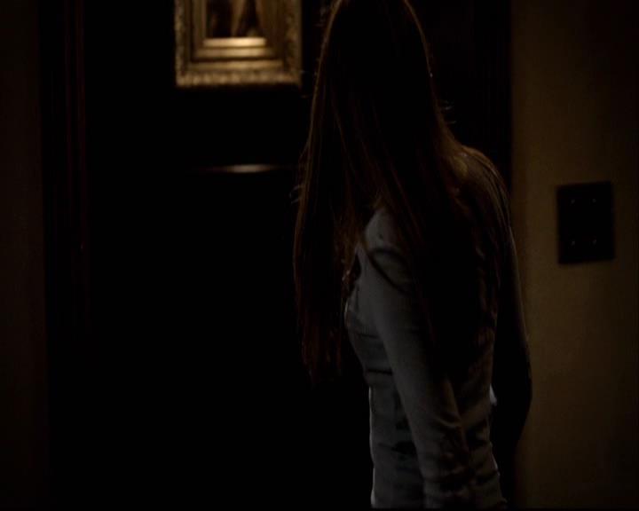 VampireDiariesWorld-dot-org_2x12TheDecent0988.jpg