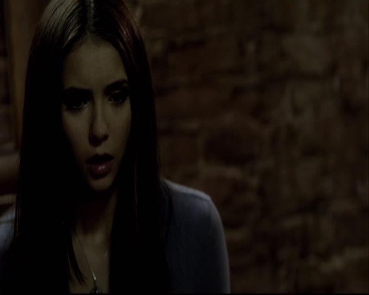 VampireDiariesWorld-dot-org_2x12TheDecent1013.jpg
