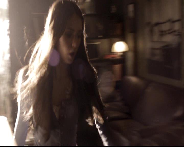 VampireDiariesWorld-dot-org_2x12TheDecent1089.jpg VampireDiariesWorld-dot-org_2x12TheDecent1089.jpg