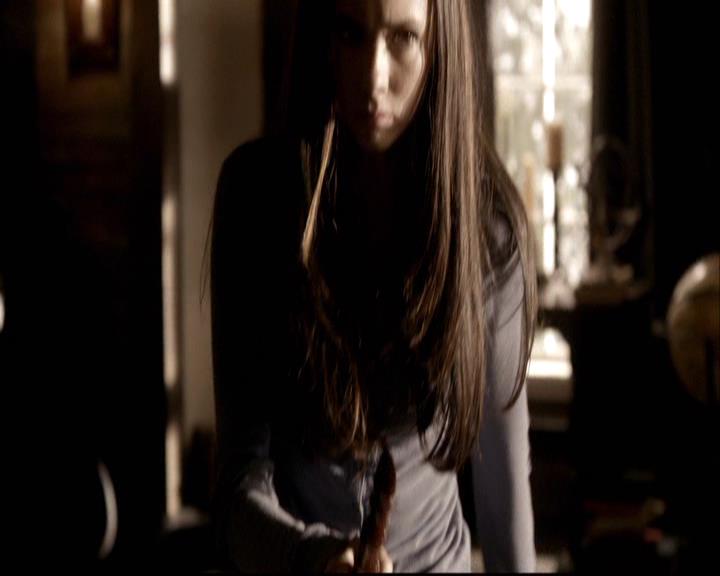 VampireDiariesWorld-dot-org_2x12TheDecent1093.jpg