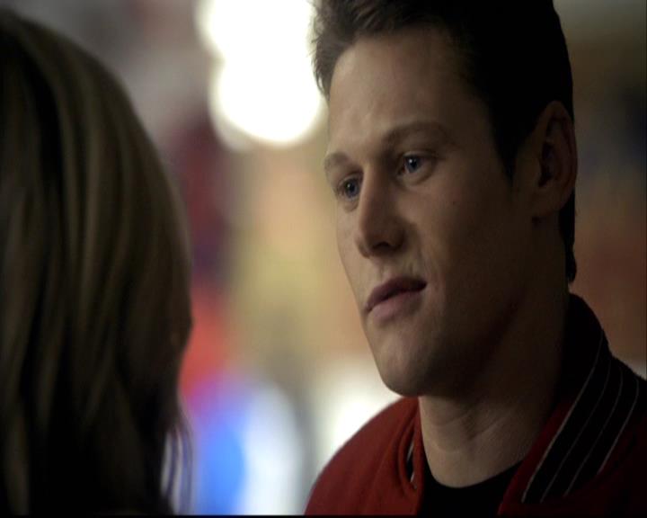 VampireDiariesWorld-dot-org_2x12TheDecent1140.jpg