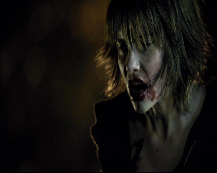 VampireDiariesWorld-dot-org_2x12TheDecent1312.jpg