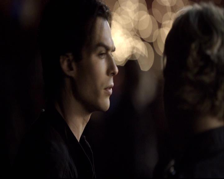 VampireDiariesWorld-dot-org_2x12TheDecent1327.jpg