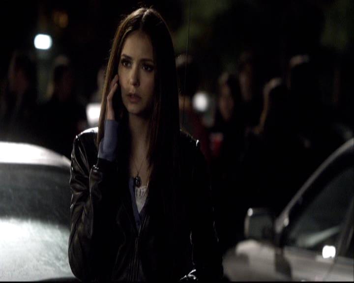 VampireDiariesWorld-dot-org_2x12TheDecent1336.jpg