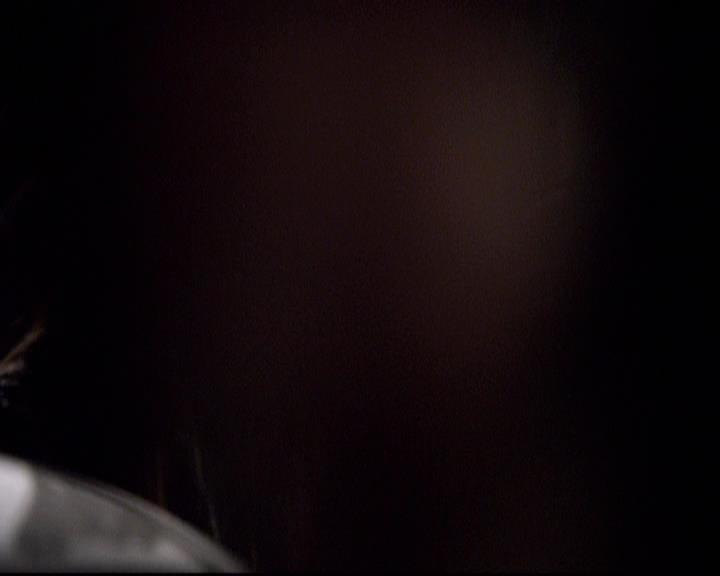 VampireDiariesWorld-dot-org_2x12TheDecent1343.jpg