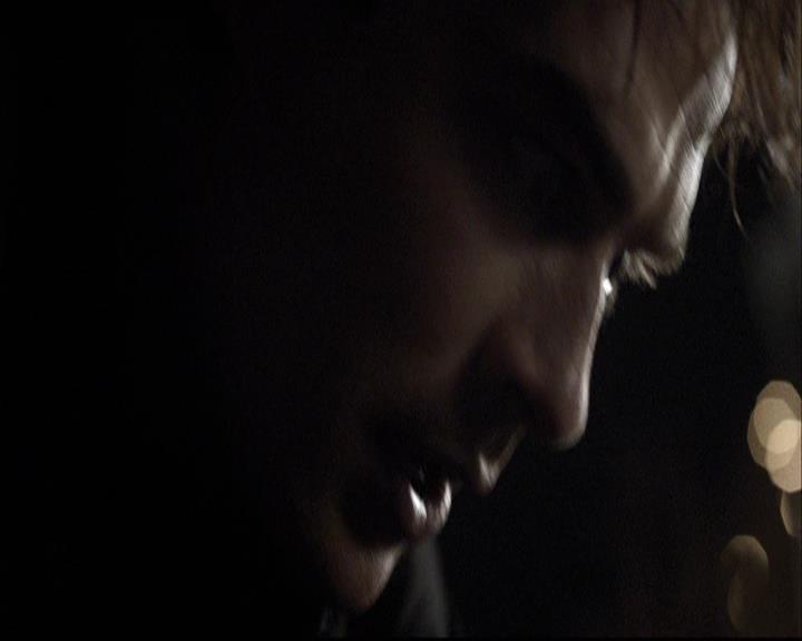 VampireDiariesWorld-dot-org_2x12TheDecent1397.jpg