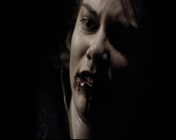 VampireDiariesWorld-dot-org_2x12TheDecent1399.jpg