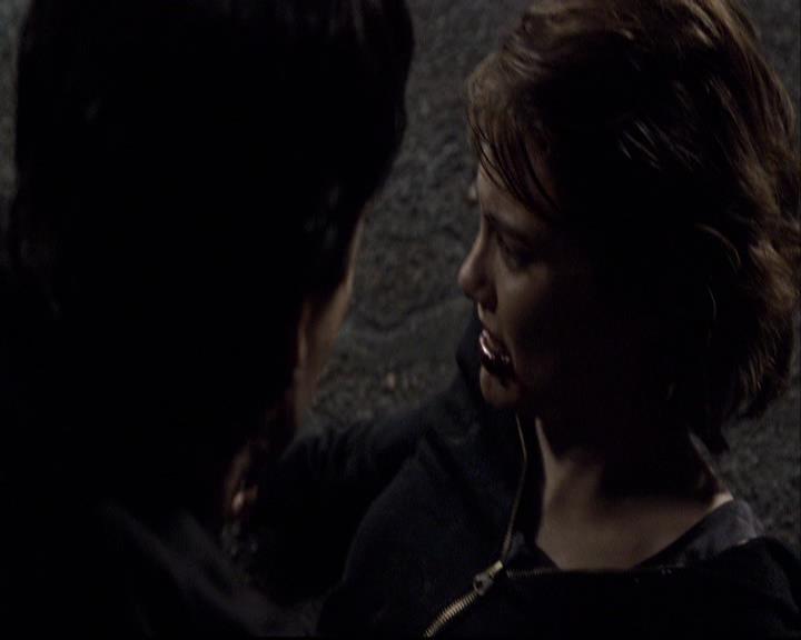 VampireDiariesWorld-dot-org_2x12TheDecent1408.jpg