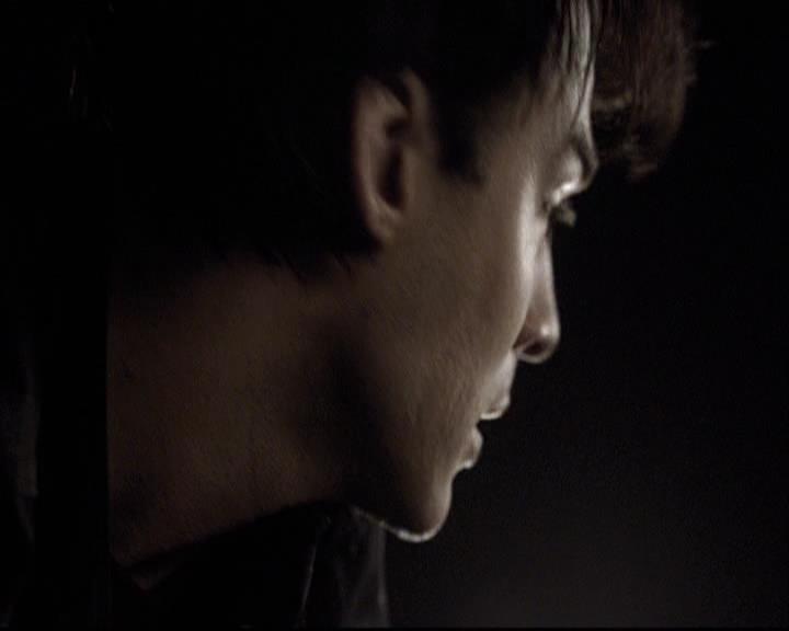 VampireDiariesWorld-dot-org_2x12TheDecent1432.jpg