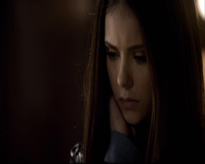 VampireDiariesWorld-dot-org_2x12TheDecent1505.jpg