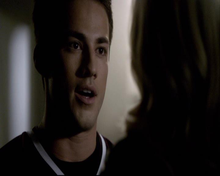 VampireDiariesWorld-dot-org_2x12TheDecent1608.jpg