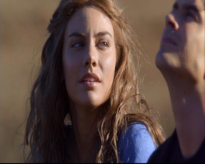 VampireDiariesWorld-dot-org_2x12TheDecent1736.jpg
