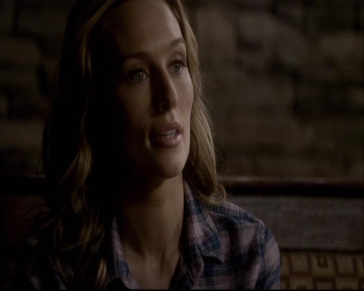 VampireDiariesWorld-dot-org_2x12TheDecent1919.jpg