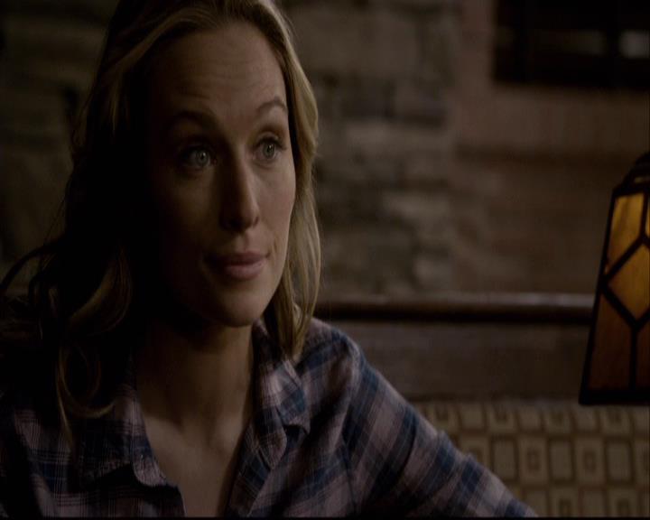 VampireDiariesWorld-dot-org_2x12TheDecent1958.jpg