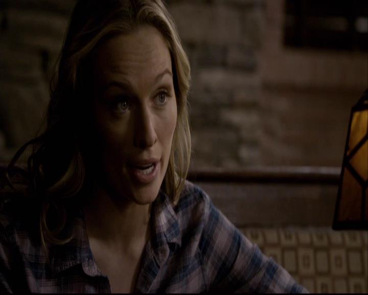 VampireDiariesWorld-dot-org_2x12TheDecent1961.jpg