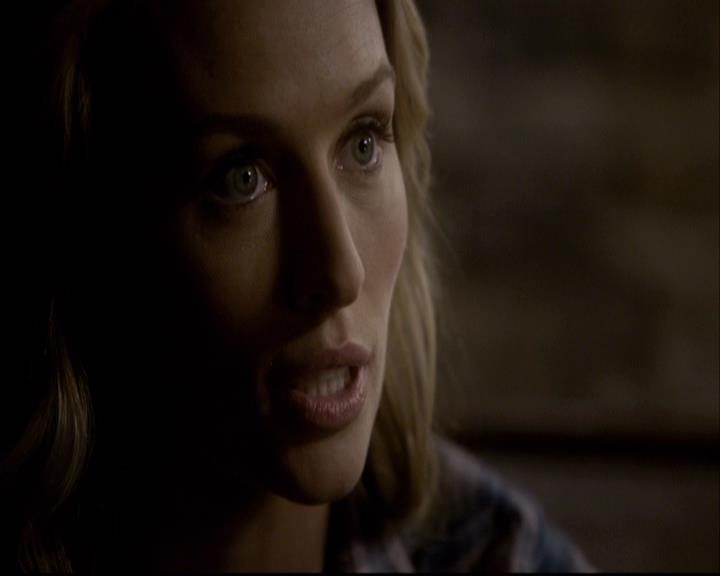 VampireDiariesWorld-dot-org_2x12TheDecent1975.jpg