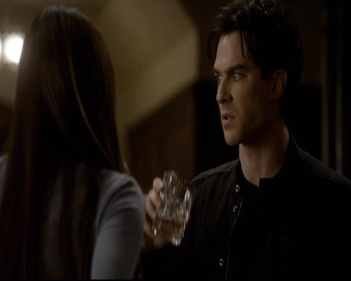 VampireDiariesWorld-dot-org_2x12TheDecent2004.jpg