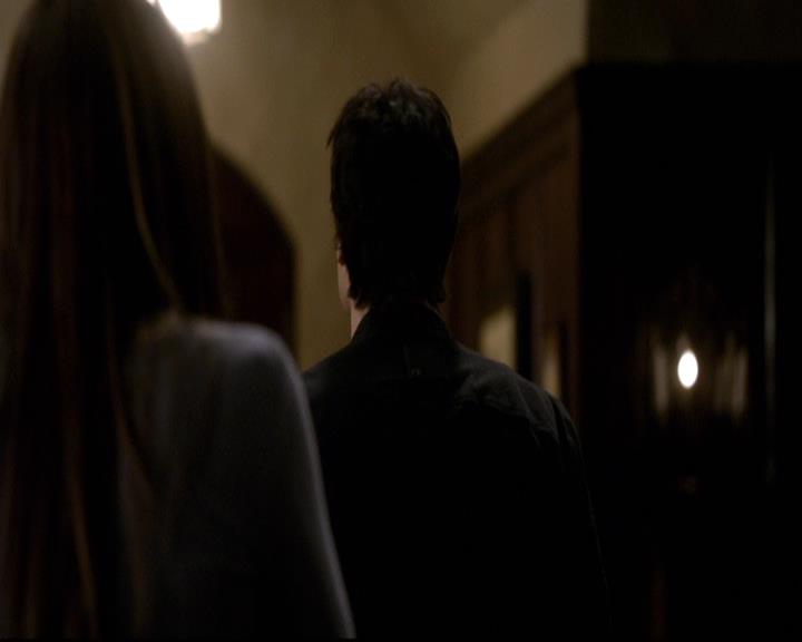 VampireDiariesWorld-dot-org_2x12TheDecent2026.jpg