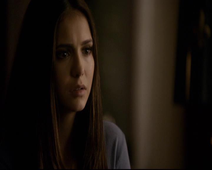 VampireDiariesWorld-dot-org_2x12TheDecent2032.jpg