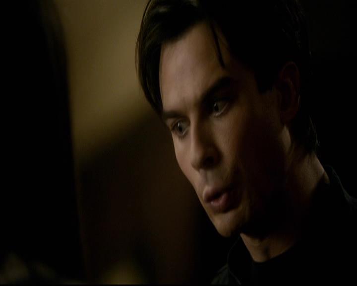VampireDiariesWorld-dot-org_2x12TheDecent2050.jpg