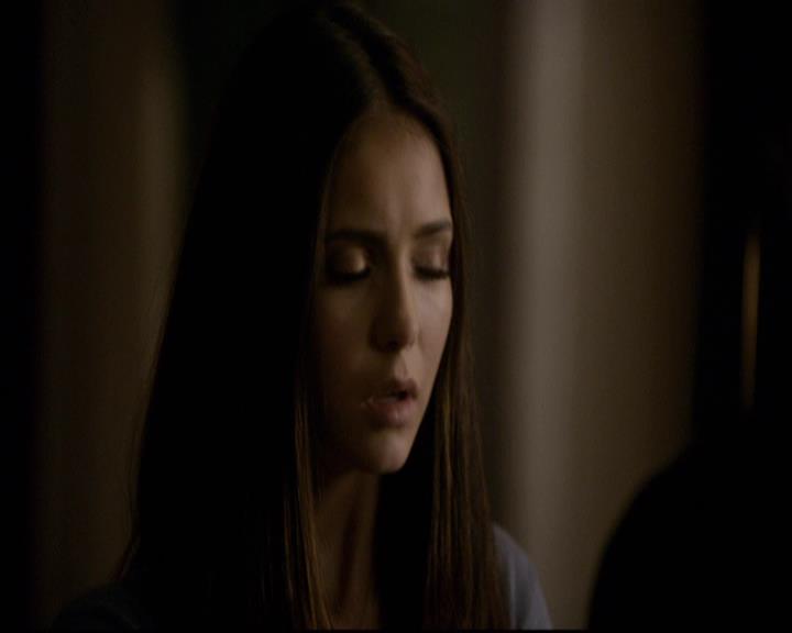 VampireDiariesWorld-dot-org_2x12TheDecent2053.jpg