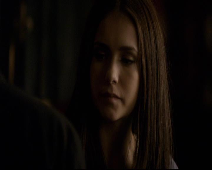 VampireDiariesWorld-dot-org_2x12TheDecent2060.jpg