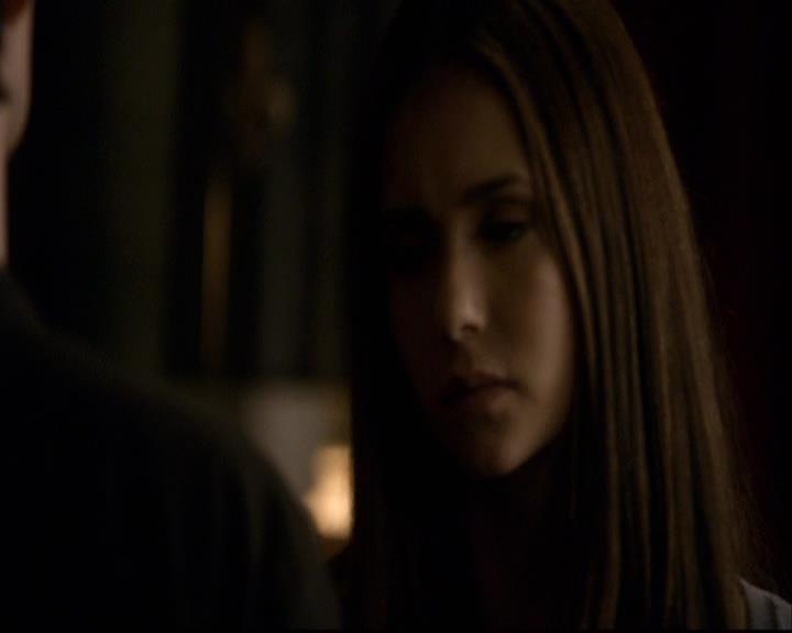 VampireDiariesWorld-dot-org_2x12TheDecent2064.jpg