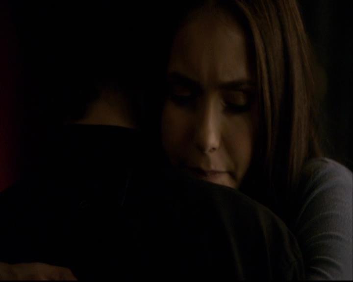 VampireDiariesWorld-dot-org_2x12TheDecent2066.jpg