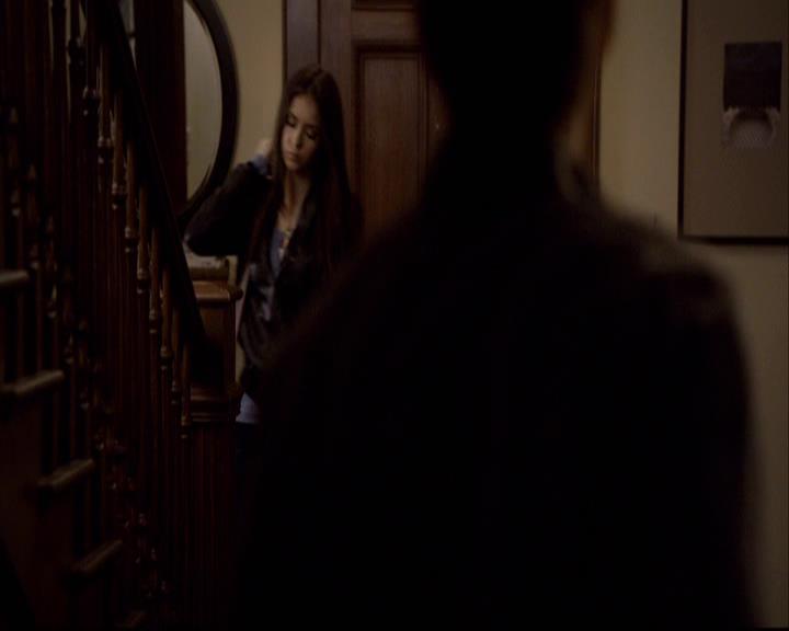 VampireDiariesWorld-dot-org_2x12TheDecent2093.jpg