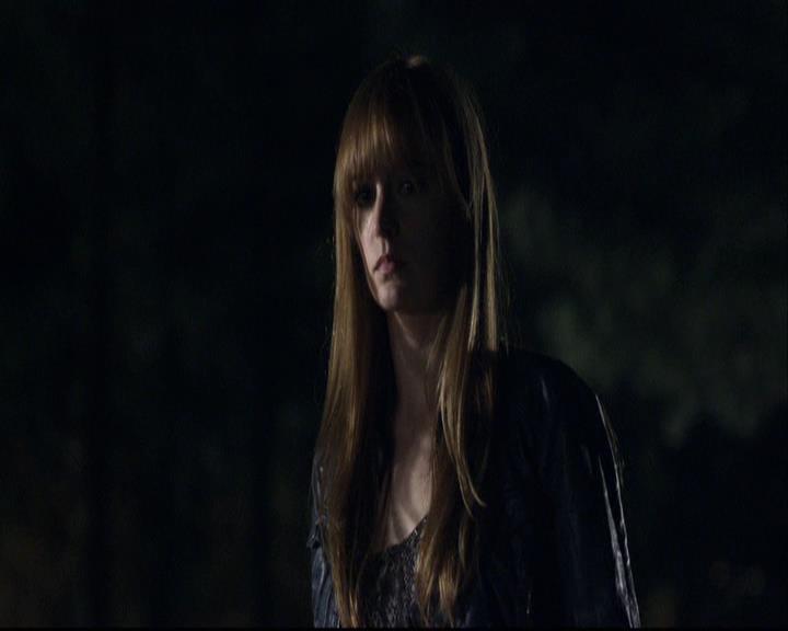 VampireDiariesWorld-dot-org_2x12TheDecent2170.jpg
