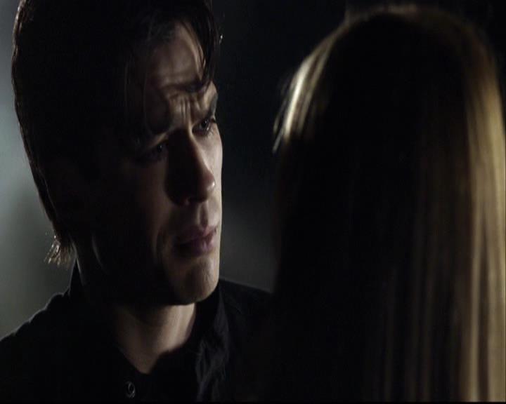 VampireDiariesWorld-dot-org_2x12TheDecent2181.jpg