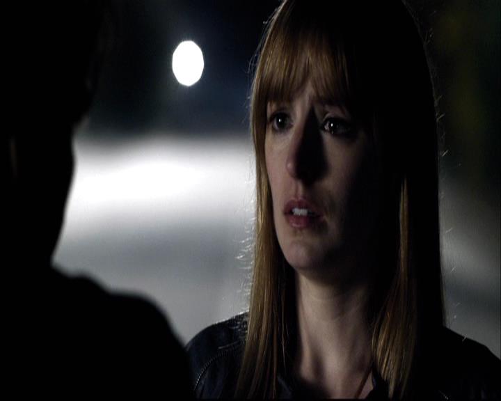 VampireDiariesWorld-dot-org_2x12TheDecent2191.jpg