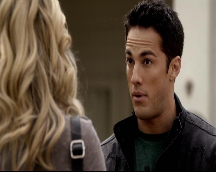 VampireDiariesWorld-dot-org_2x13DaddyIssues0060.jpg