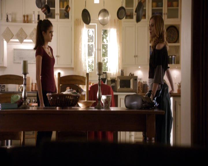 VampireDiariesWorld-dot-org_2x13DaddyIssues0209.jpg
