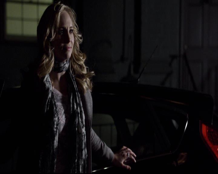 VampireDiariesWorld-dot-org_2x13DaddyIssues0898.jpg