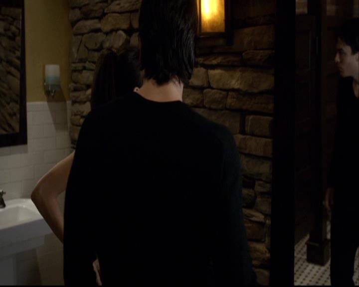 VampireDiariesWorld-dot-org_2x13DaddyIssues1114.jpg