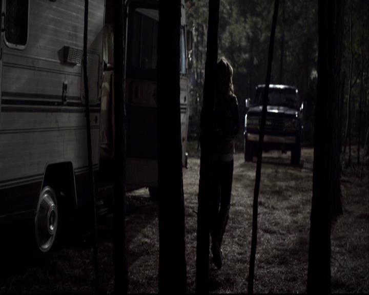 VampireDiariesWorld-dot-org_2x13DaddyIssues1288.jpg