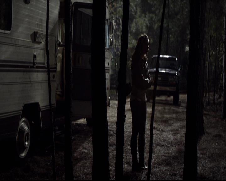 VampireDiariesWorld-dot-org_2x13DaddyIssues1303.jpg