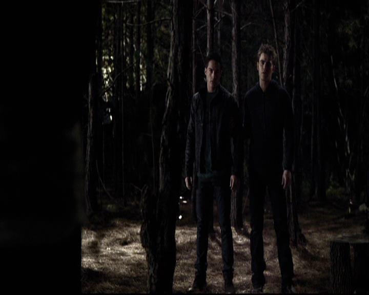 VampireDiariesWorld-dot-org_2x13DaddyIssues1318.jpg