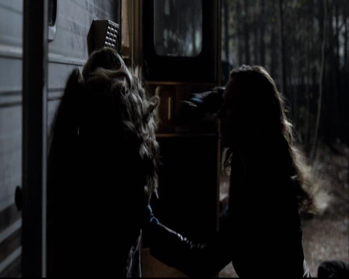 VampireDiariesWorld-dot-org_2x13DaddyIssues1479.jpg