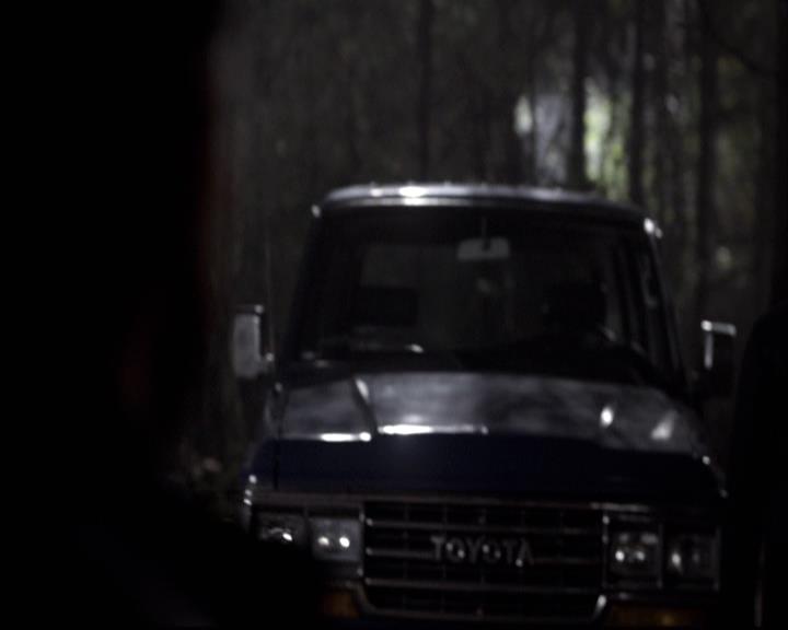 VampireDiariesWorld-dot-org_2x13DaddyIssues1561.jpg